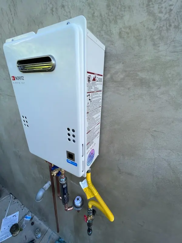 Tankless water heater installation for Oakview homes